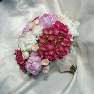 Букет невесты от Цветочного Салона "Азалия"